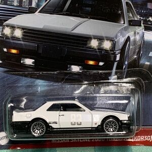 Hot Wheels Nissan Skyline 2000 Turbo RS KDR30 White